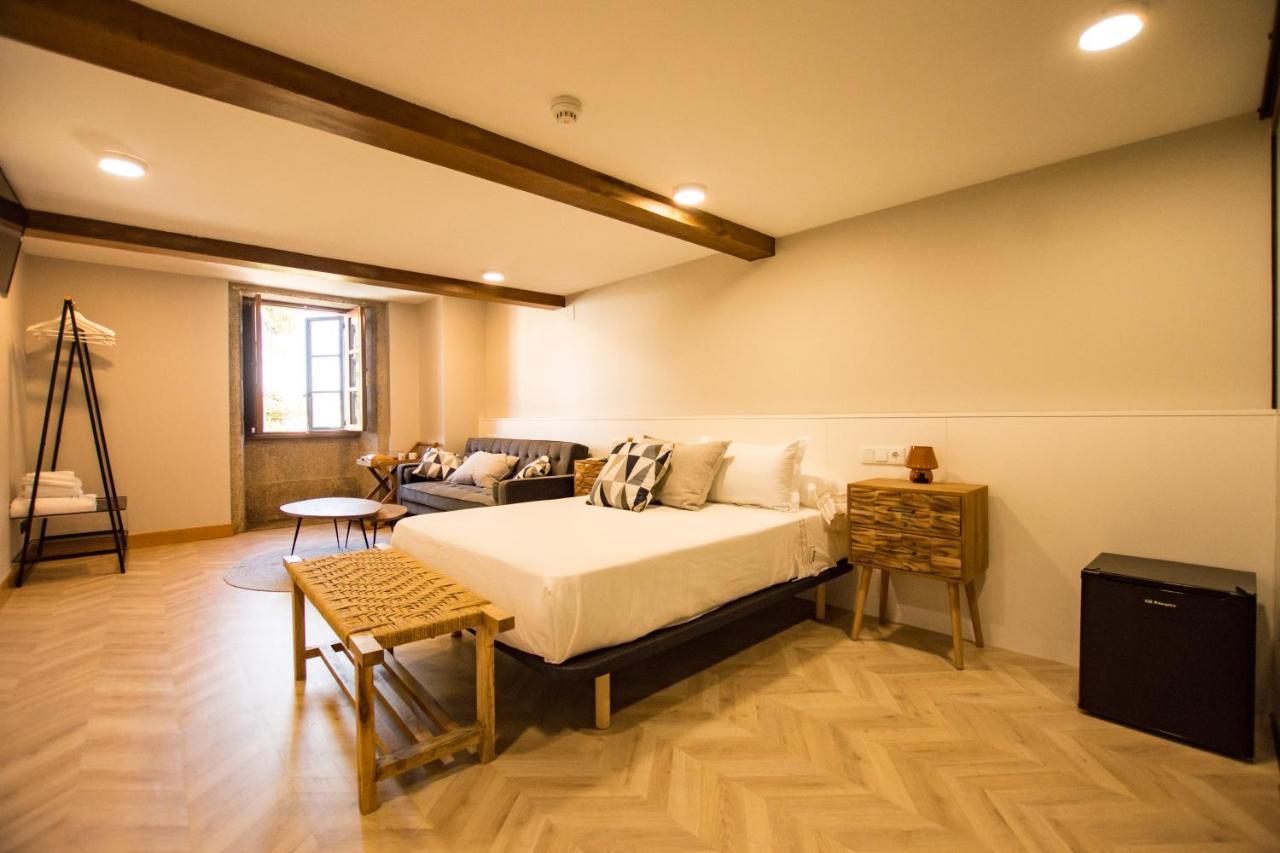 Hostal Nomade Santiago 圣地亚哥－德孔波斯特拉 外观 照片