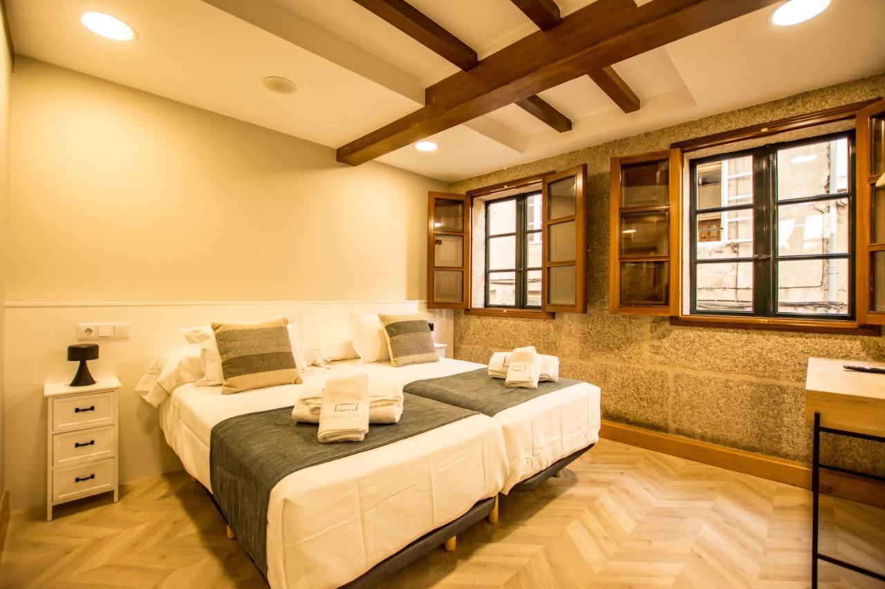 Hostal Nomade Santiago 圣地亚哥－德孔波斯特拉 外观 照片